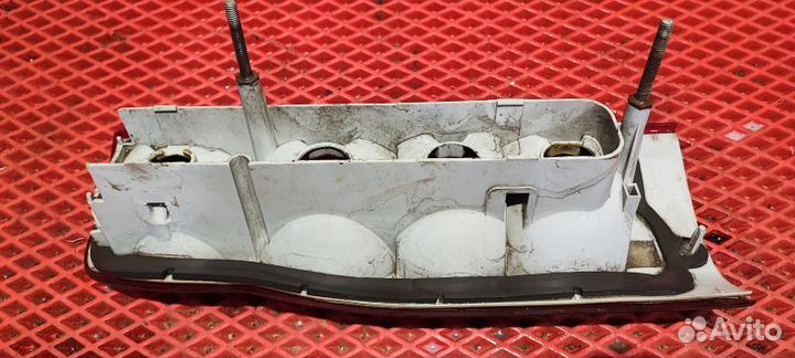 Фонарь задний правый Ford Transit 2.2d