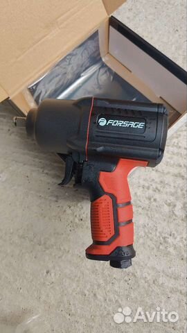 Гайковерт пневматический