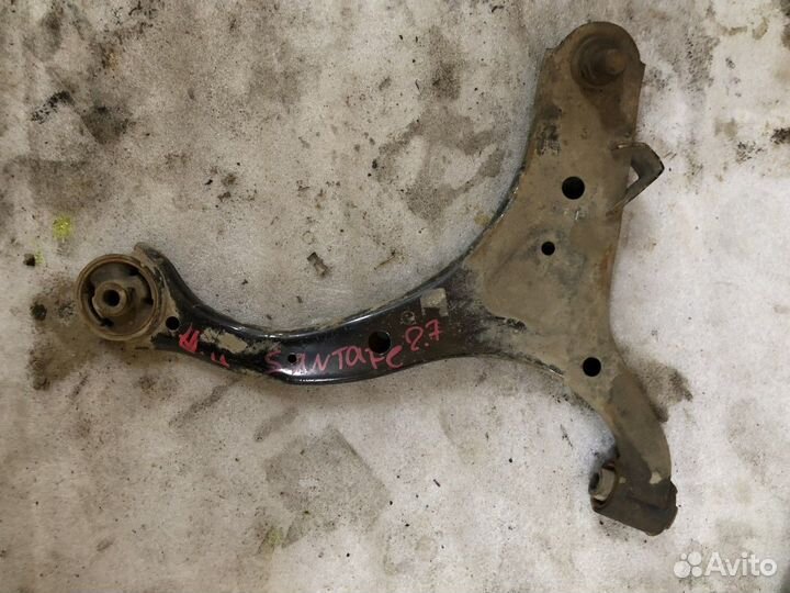 Рычаг передний правый