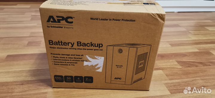 APC Schneider Electric Back-UPS BC650I-RSX новый