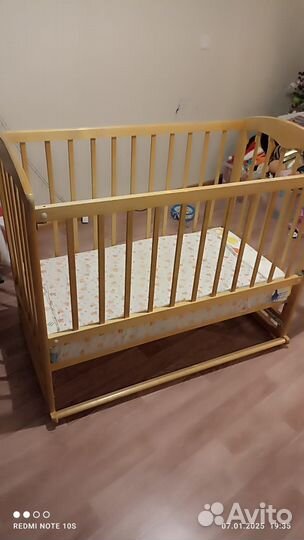 Плита электрическая, кроватка детская, ходунки