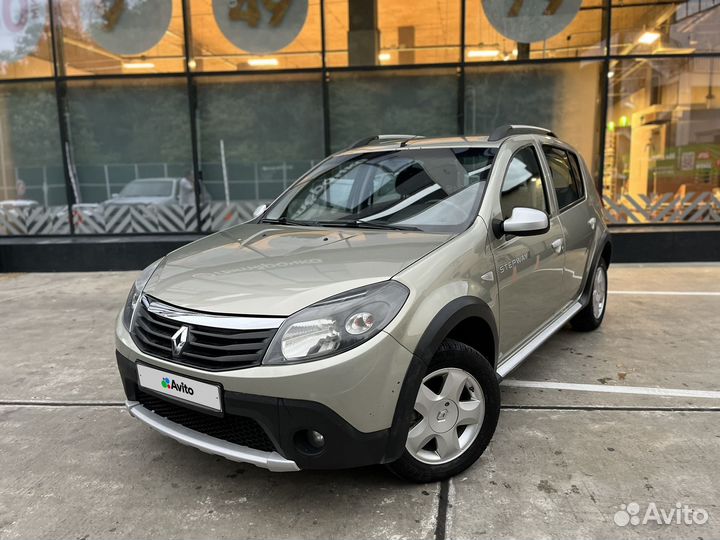 Renault Sandero Stepway 1.6 AT, 2013, 130 000 км