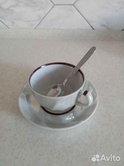 Чашка с блюдцем