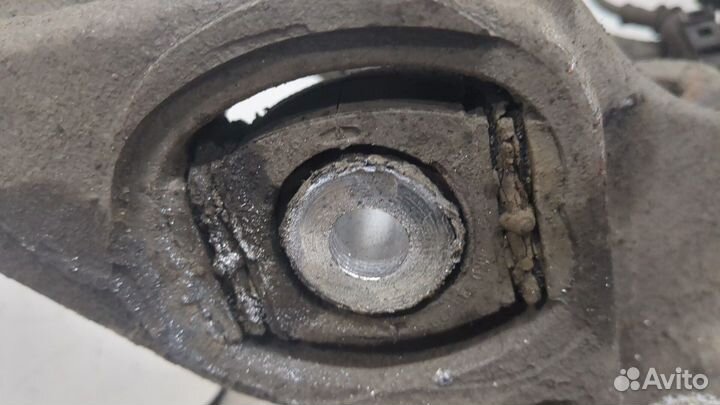 Ступица (кулак, цапфа) левая задняя Audi A7