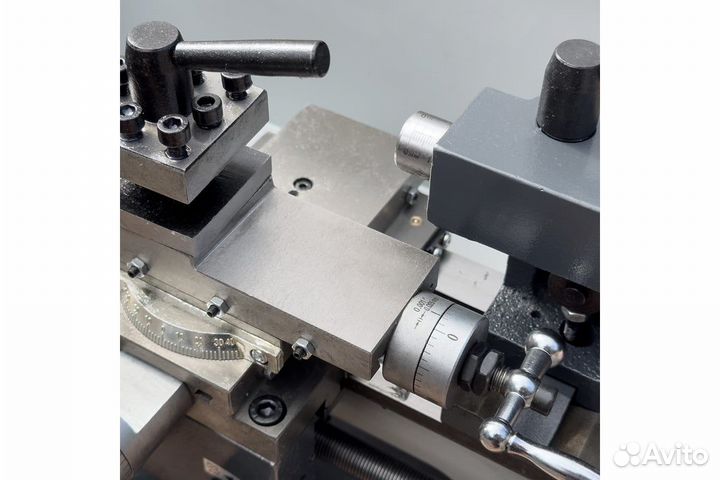 Настольный токарный станок visprom SPV-300 3880000