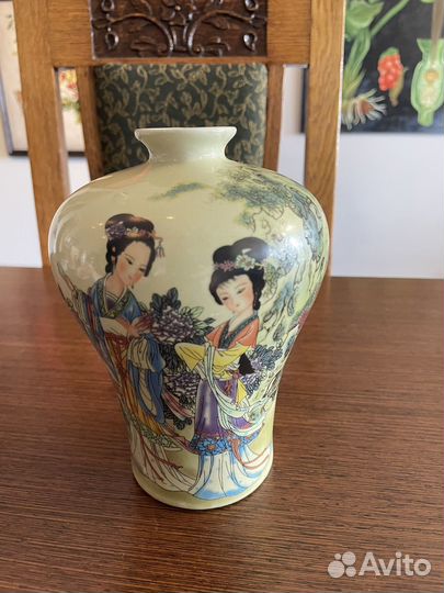 Ваза китайский фарфор