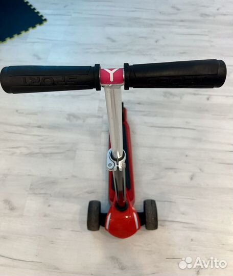 Самокат Y-Scoo