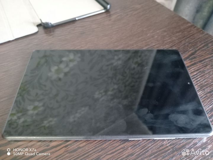 Планшет Lenovo tab 8