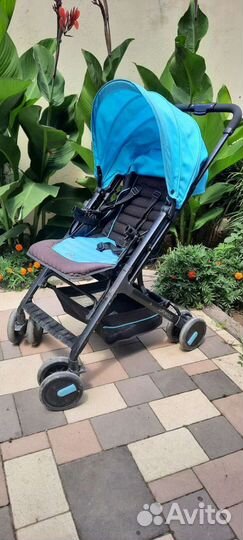 Складная детская коляска