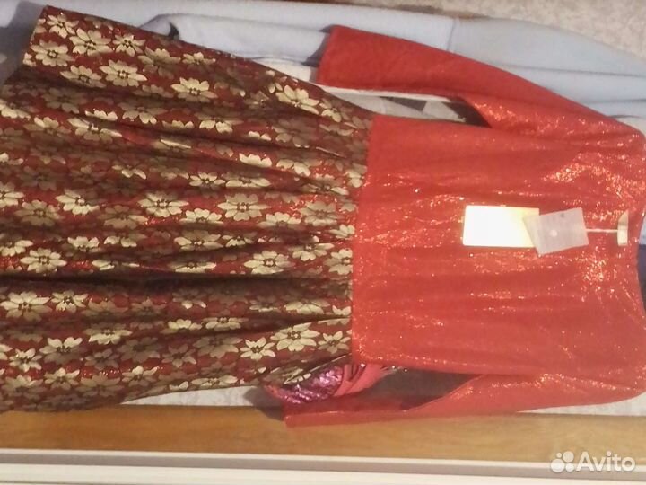 Платье вечернее, для девушек размер 44