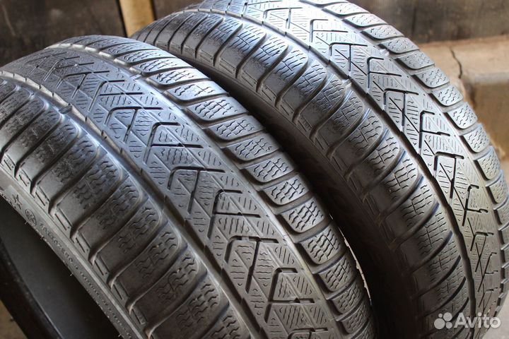 Pirelli Winter Sottozero 3 245/45 R19 102V