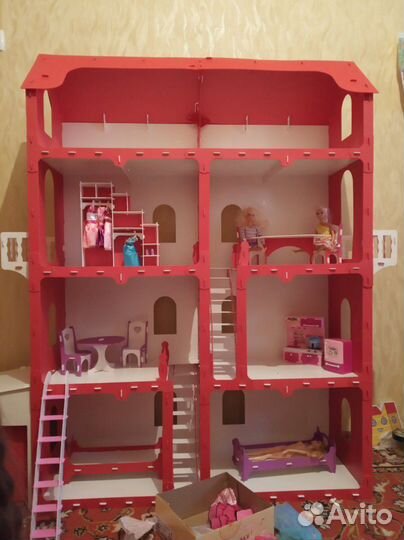 Домик кукольный