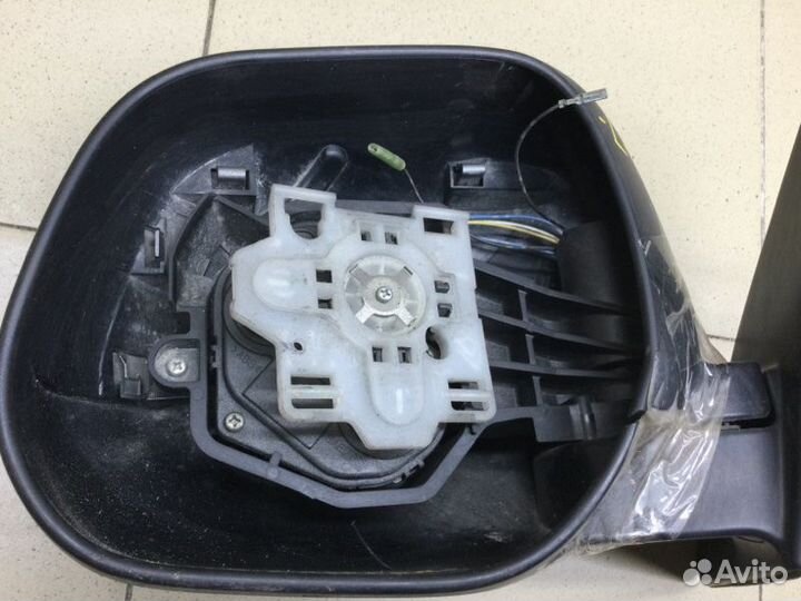 Зеркало левое без стекла Mitsubishi Outlander CU