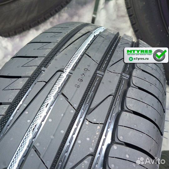 Ikon Tyres Autograph Aqua 3 SUV 215/60 R17 100H
