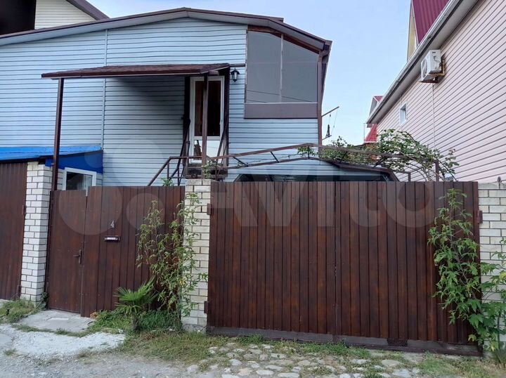 Комната 20 м² в 3-к., 2/2 эт.
