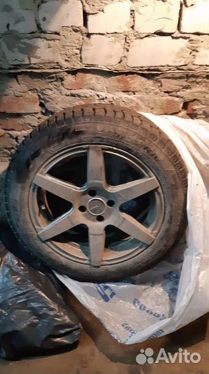 Pirelli Ice Zero 205/55 R16 94T