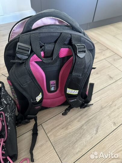 Школьный рюкзак