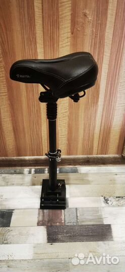 Сиденье для самоката