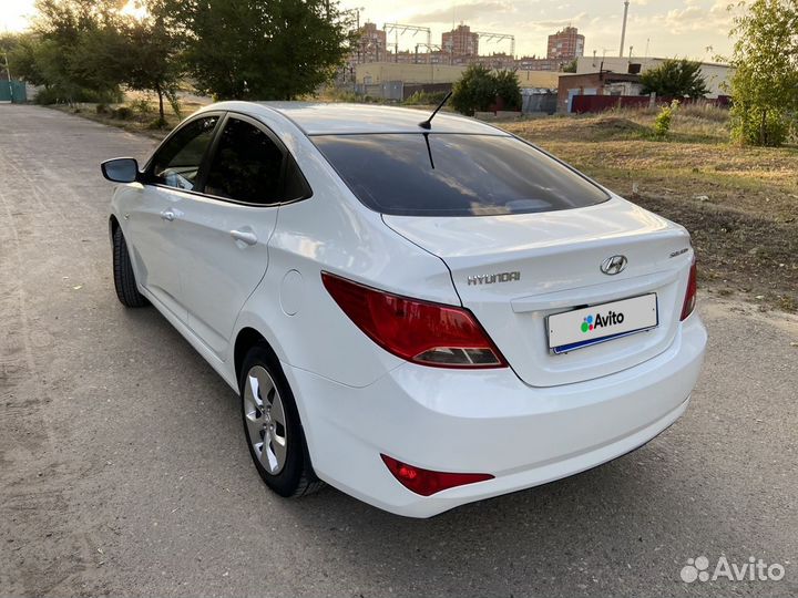 Hyundai Solaris 1.4 МТ, 2014, 77 000 км