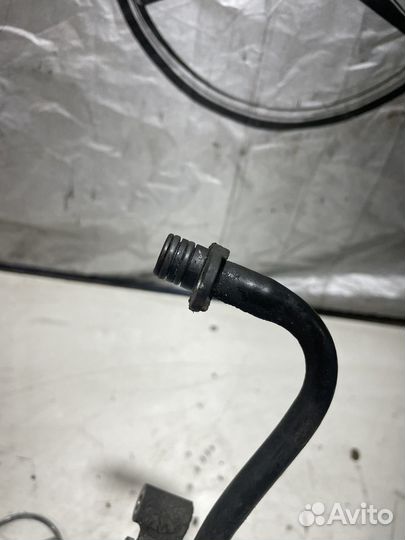 Трубка охлаждения турбины Мерседес М278