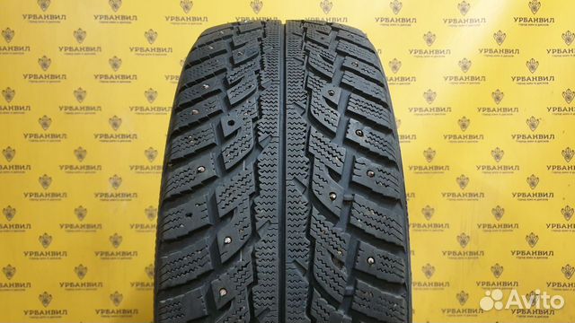 Kumho I'Zen RV Stud KC16 235/55 R18 104T