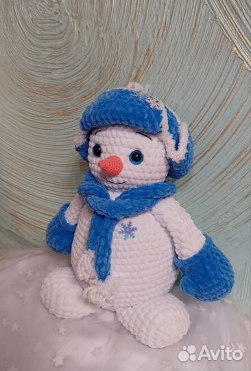 Снеговик плюшевый