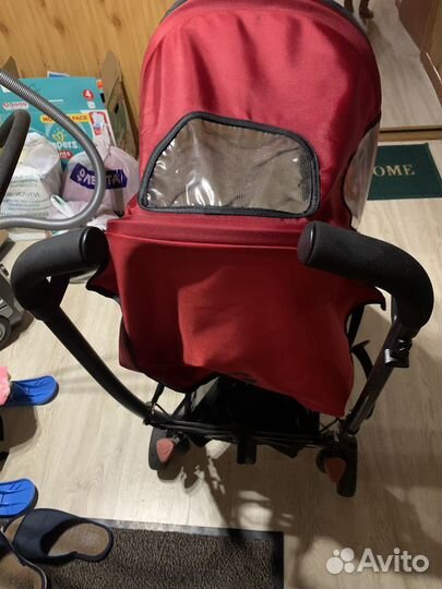 Прогулочная коляска