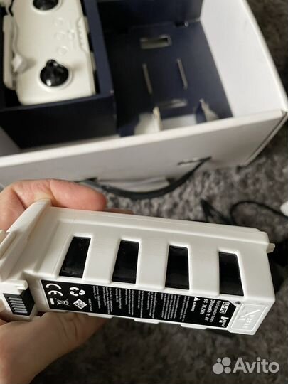 Квадрокоптер Hubsan zino