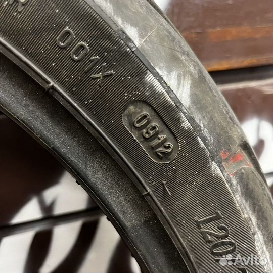 Передняя покрышка Harley Davidson