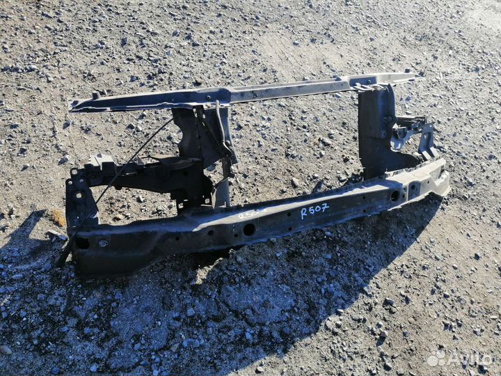 Усилитель переднего бампера BMW Х5 Е53 бмв