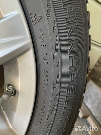 Nokian Tyres Hakkapeliitta 9 SUV 235/55 R18 104D