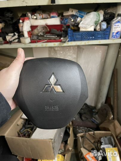 Руль и подушка mitsubishi outlander 3