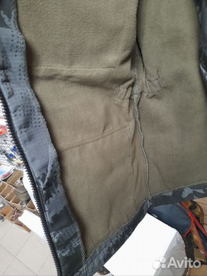 Демисезонный костюм для рыбаков и охотников