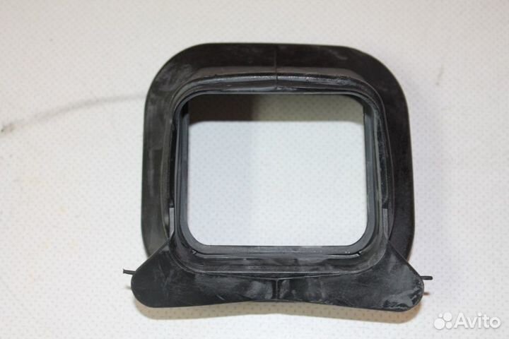 Уплотнитель вентилятора Miele 05932250 бу. 1827