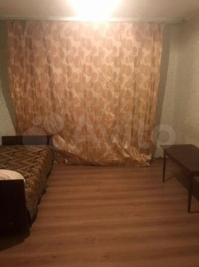 Комната 16 м² в 4-к., 1/1 эт.