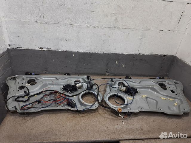 Передние стеклоподъемники для VW Bora Golf 4