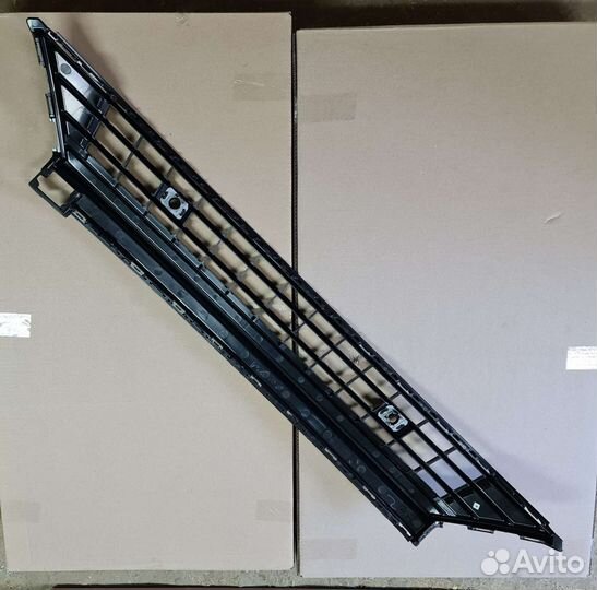 В наличии Решётка радиатора рестайлинг с08.21