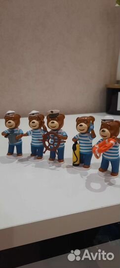 Мишка барни