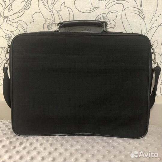 Сумка continent для ноутбука 40х30х7