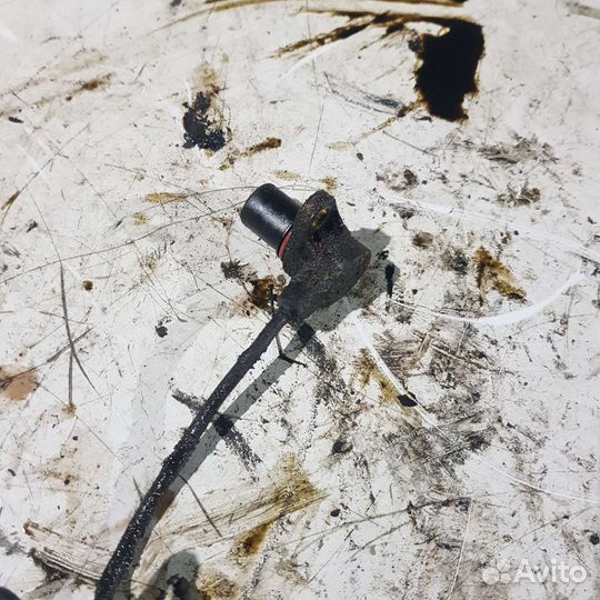 Датчик коленвала skoda octavia AKL