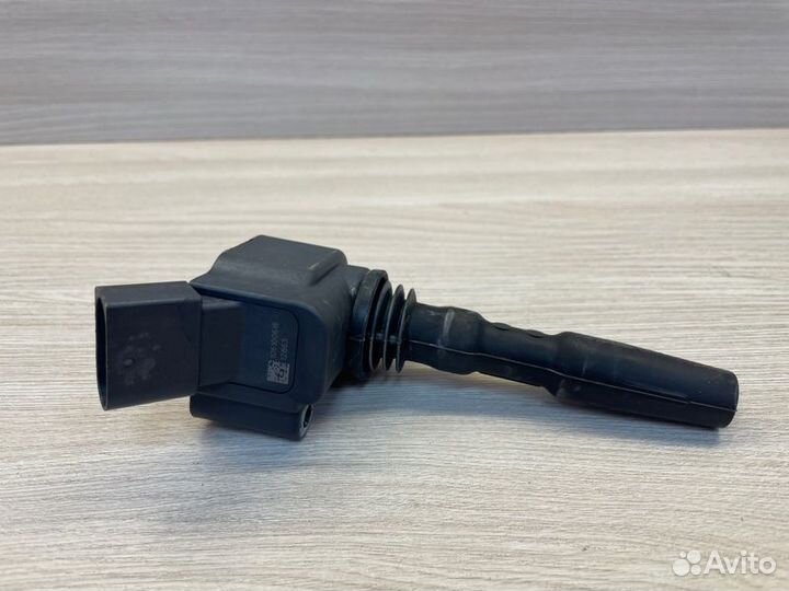 Катушка зажигания Volkswagen Polo