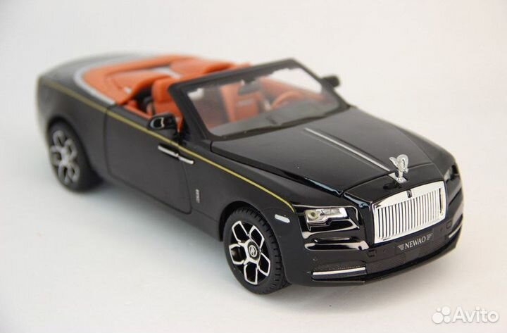 Металлическая игрушечная машина Rolls-Royce Ghost