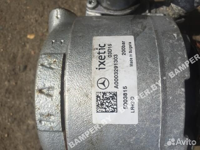 Насос гидроподвески Mercedes ML W166