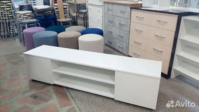 Тумба под телевизор белая (новая)