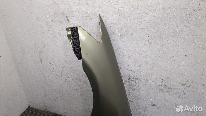 Крыло Lexus IS, 2006