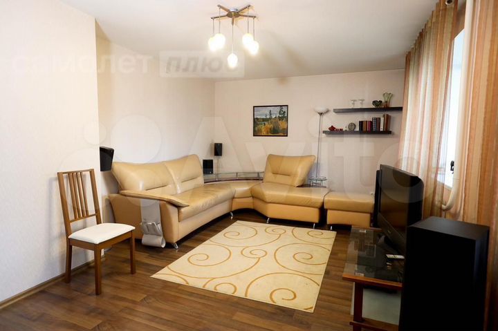 3-к. квартира, 104,3 м², 2/10 эт.