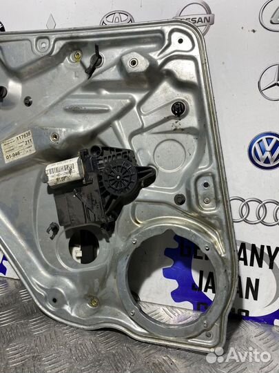 Задний левый стеклоподъемник VolksWagen Passat B5