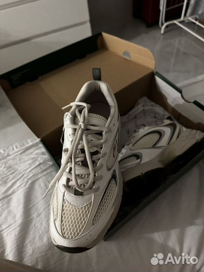 Кроссовки Lacoste женские