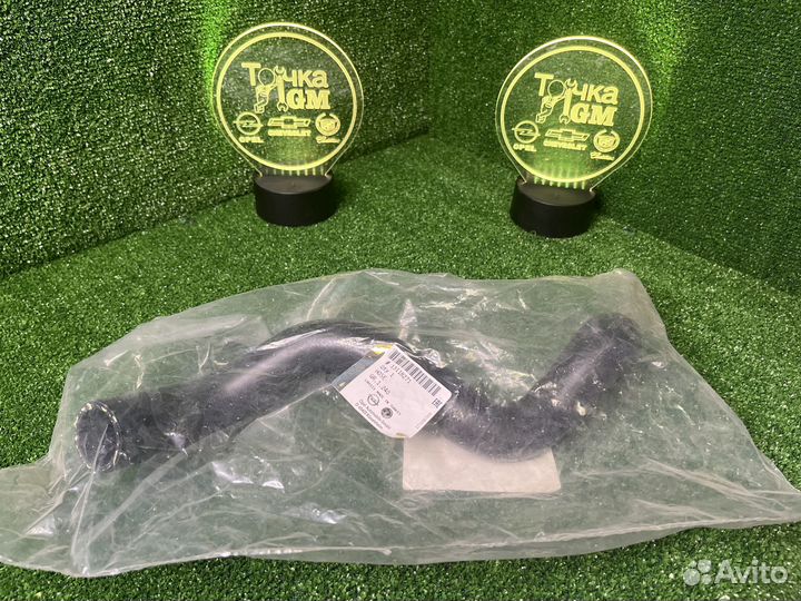 Патрубок радиатора верхний