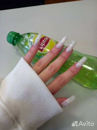 Маникюр на дому, наращивание ногтей